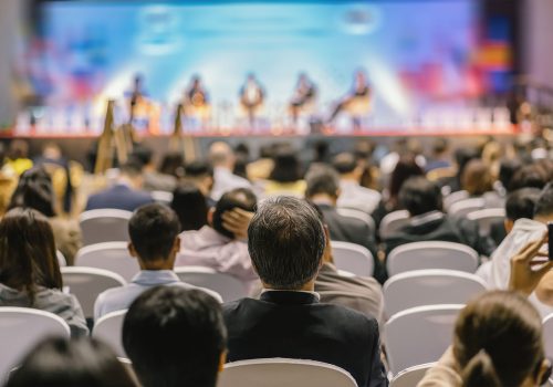 steps for organizing exhibitions