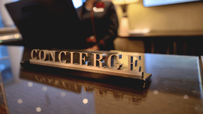 دور خدمات الكونسيرج في تحسين تجربة الوفود التنفيذية وكبار الشخصيات - The Role of Concierge Services in Enhancing the Experience of VIPs and Executive Delegations