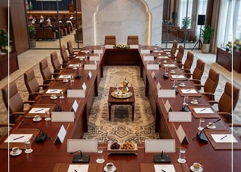 كيف تضمن خطة الجلوس نجاح المؤتمرات؟ - How Does Seating Plan Ensure Conference Success
