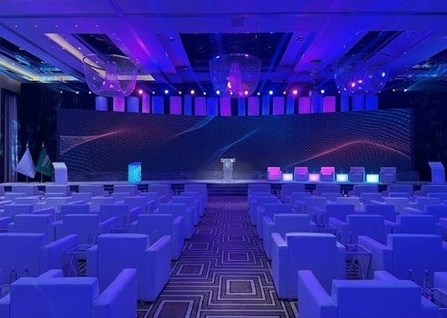 التحديات الشائعة عند تنظيم الفعاليات في القاعات وكيفية التغلب عليها - Common Challenges in Organizing Indoor Events and How to Overcome Them
